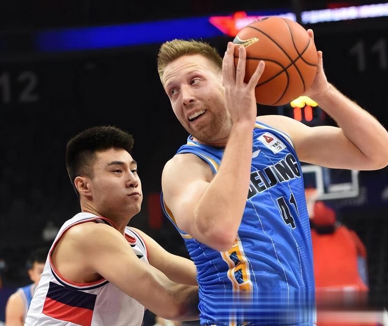 开云体育包含转会期北京首钢备战NBA常规赛，豪取连胜细节曝光，管理层满意，控场能力受关注的词条